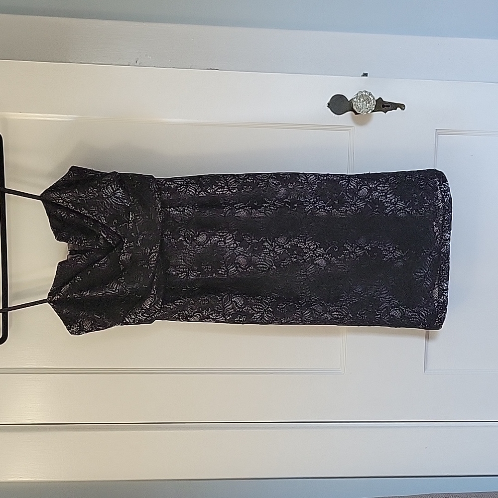 Women's Black short lace cocktail dress